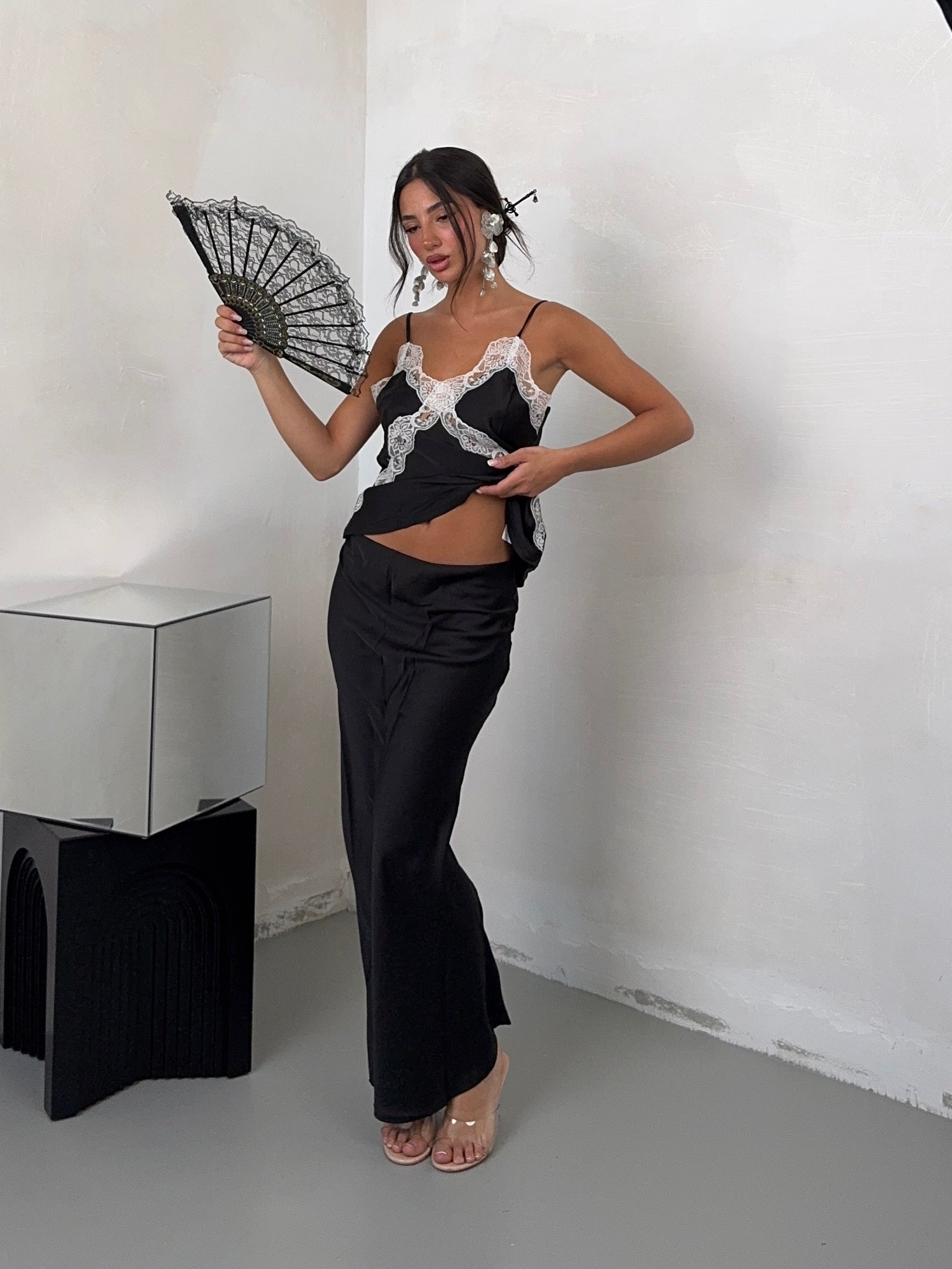 COORD SATIN ROMANCE