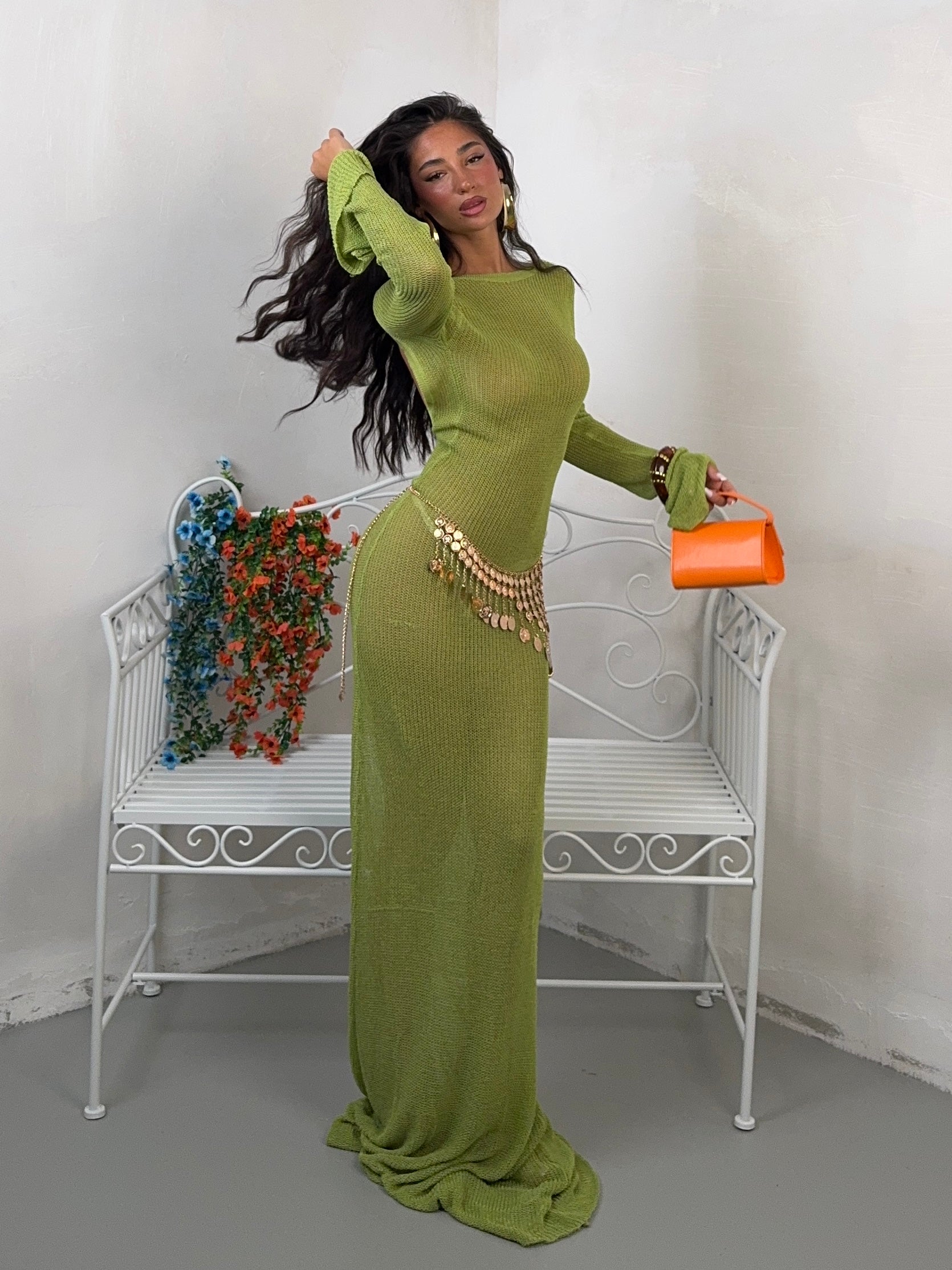 DRESS ELEMENT