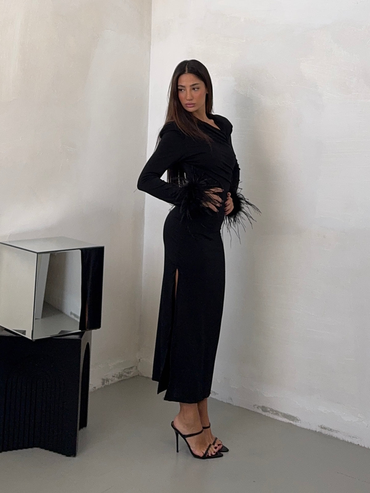 DRESS BLACK PLUM