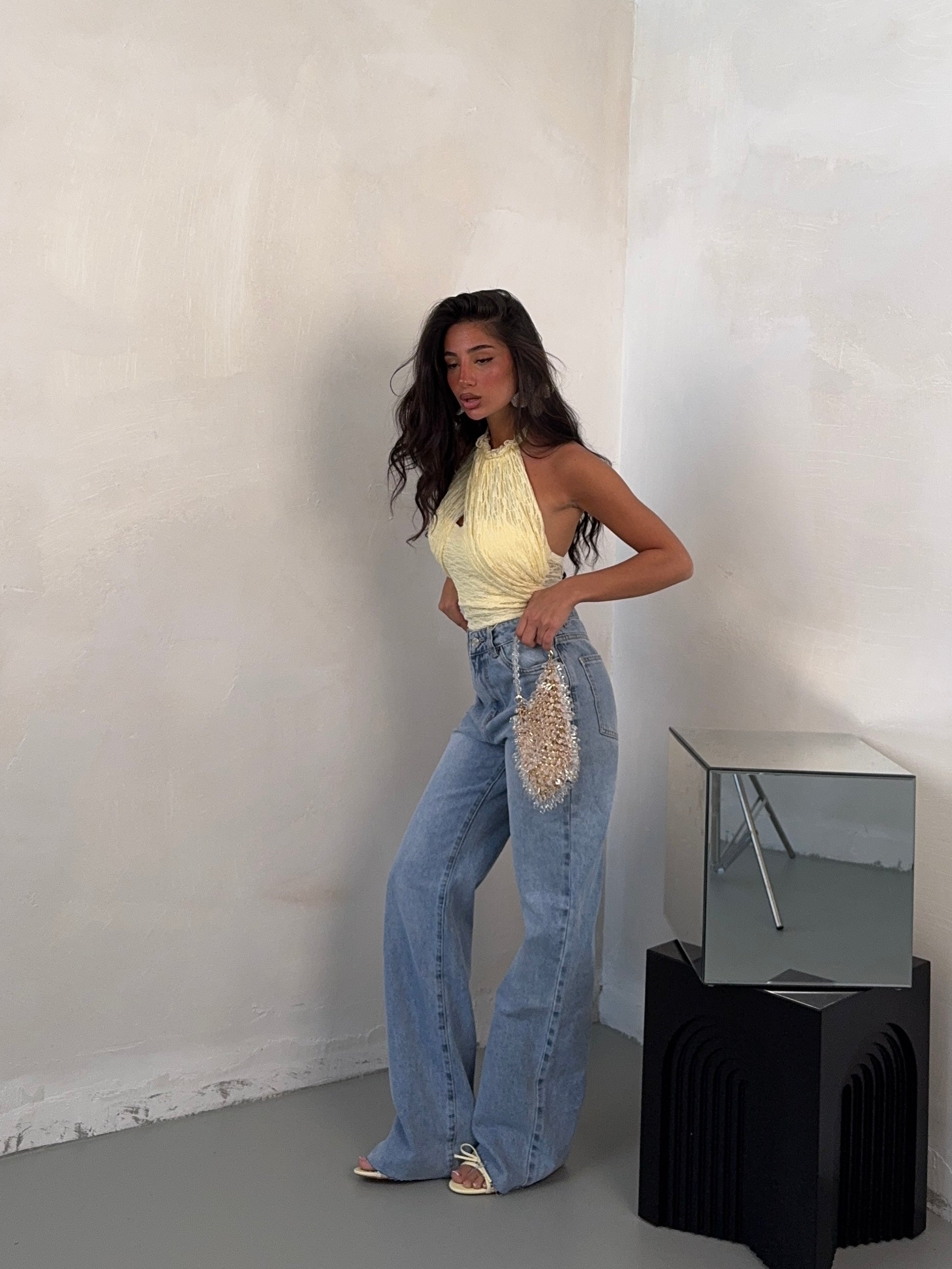 JEANS CUT
