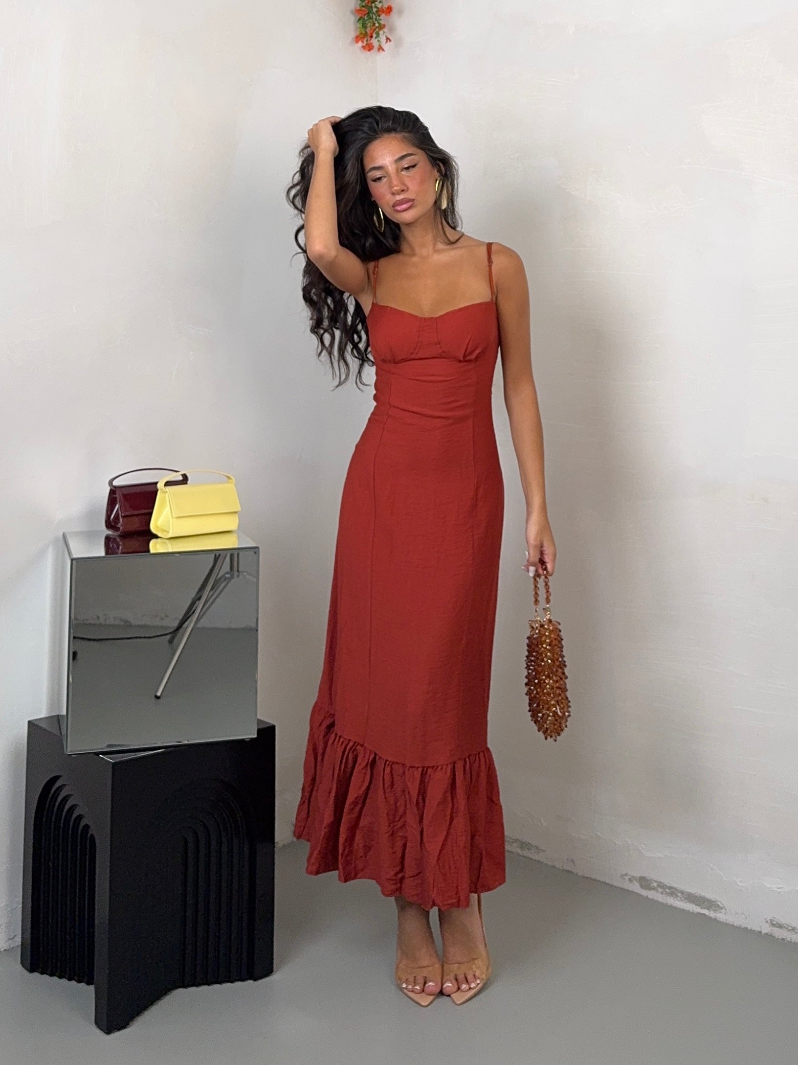 DRESS BRICK