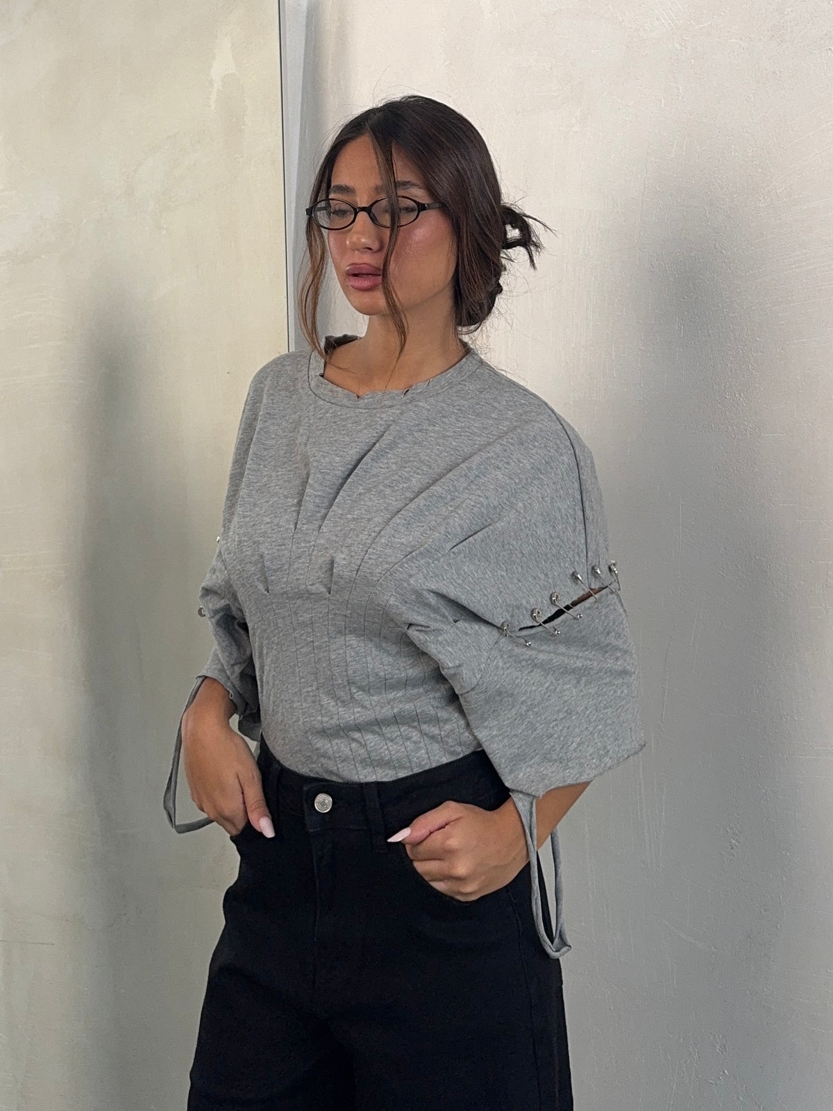 SHIRT BROOCH