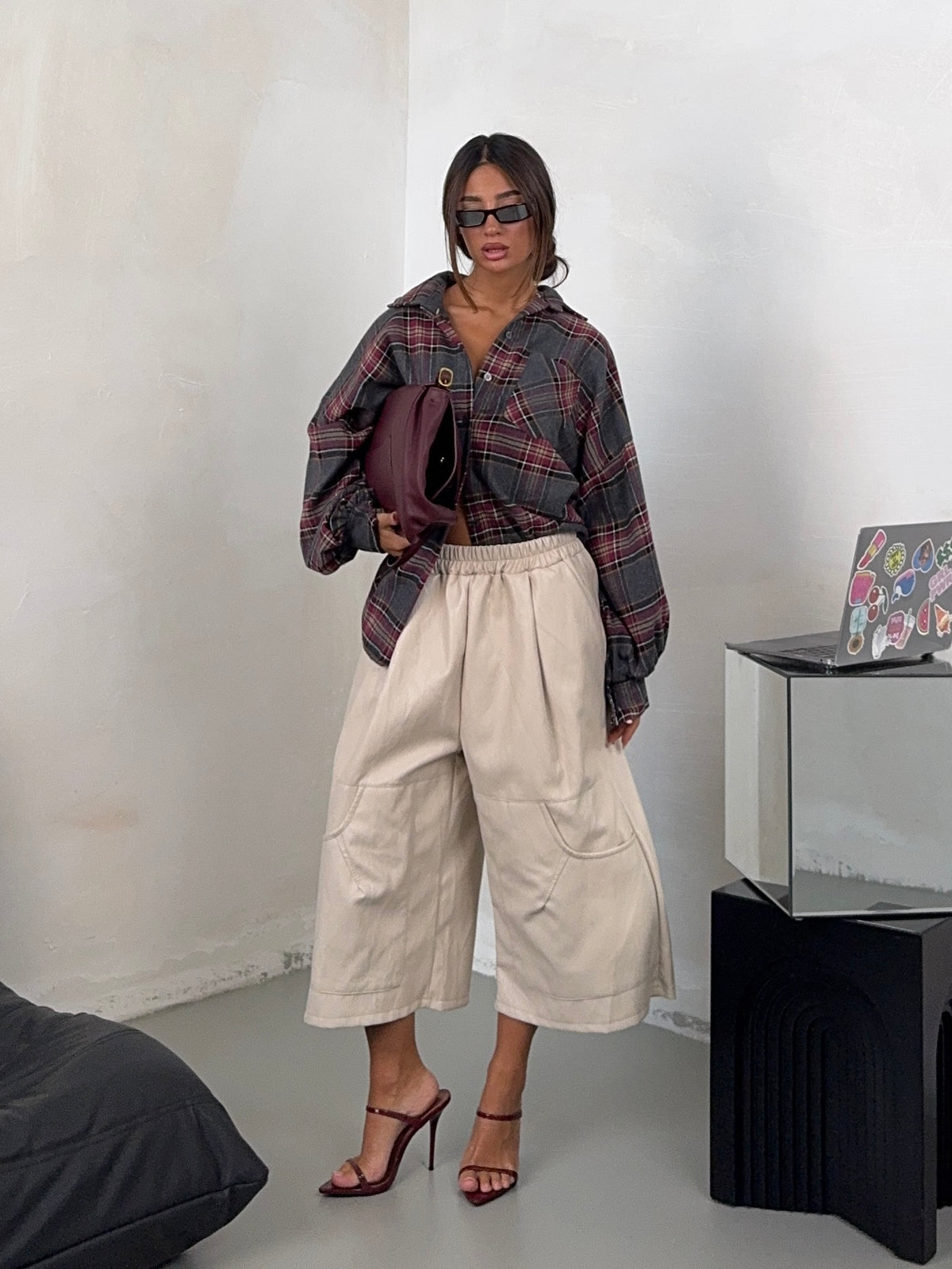 BERMUDA MITTY BEIGE