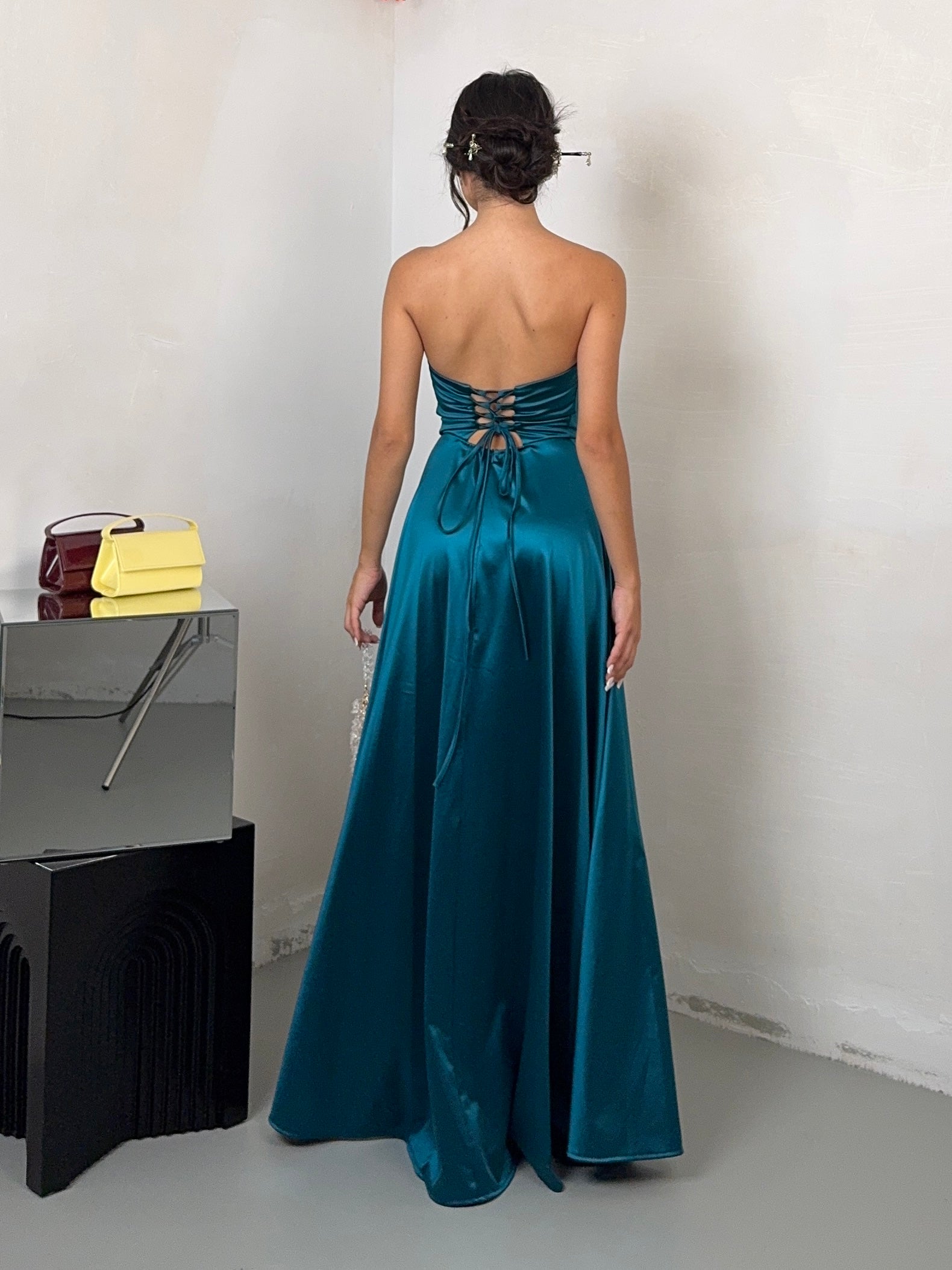 DRESS LAVERN