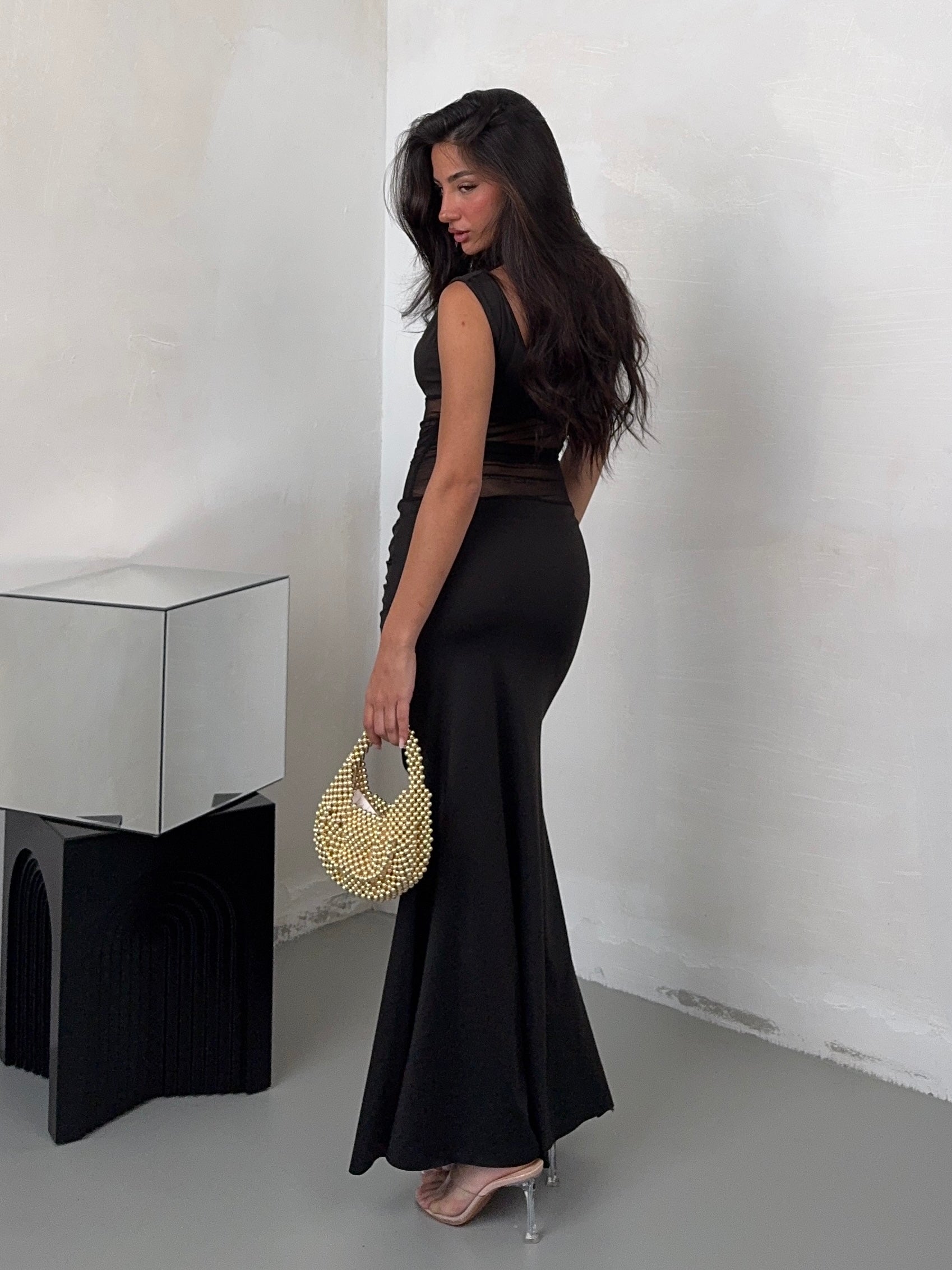 DRESS SHEER