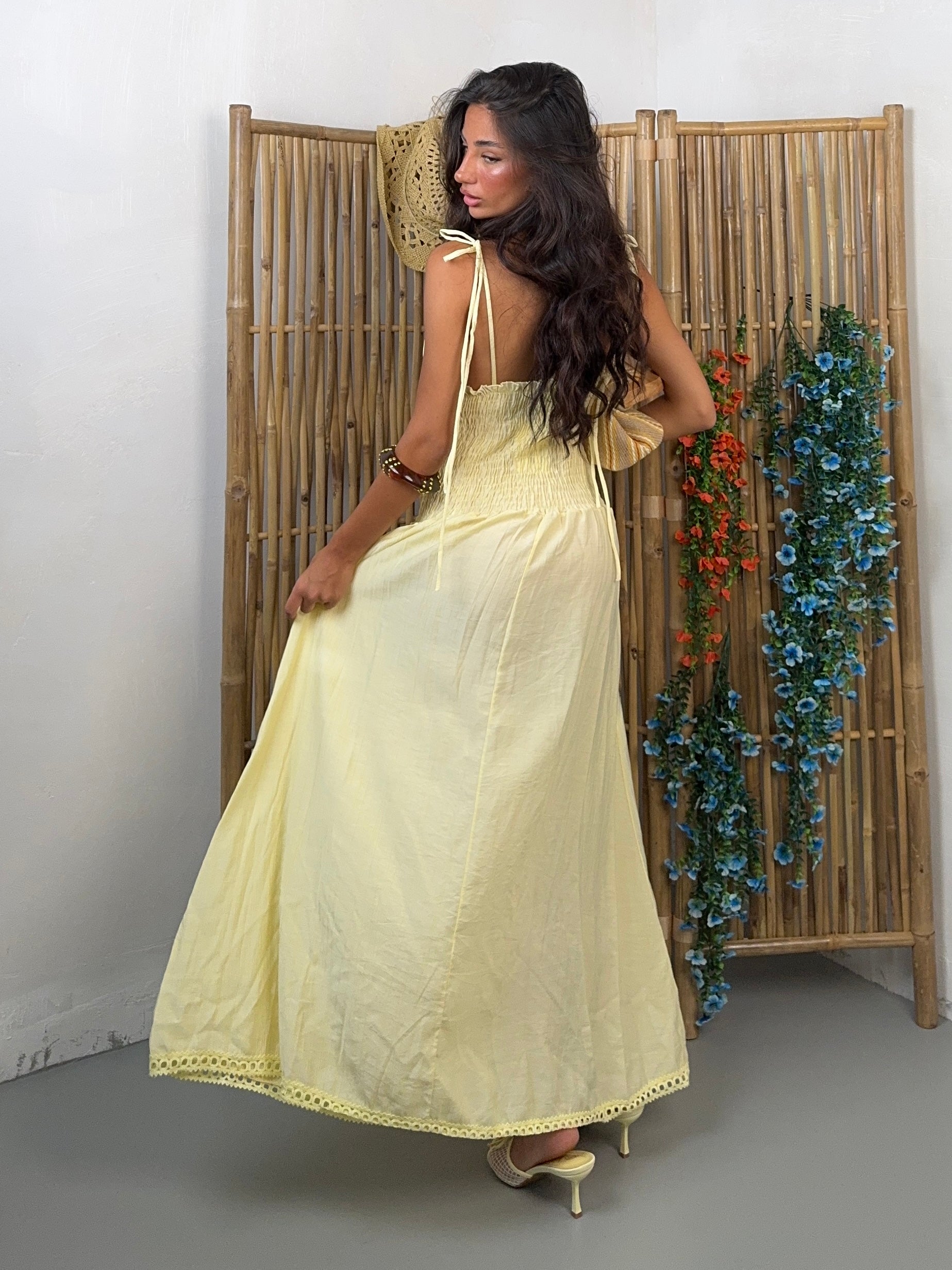 DRESS LIV