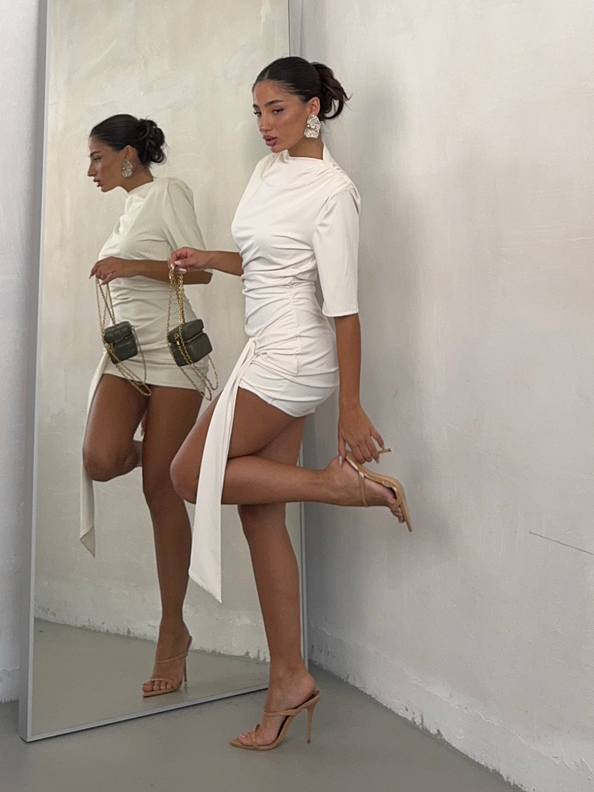 MINIDRESS QUOTED CREMA