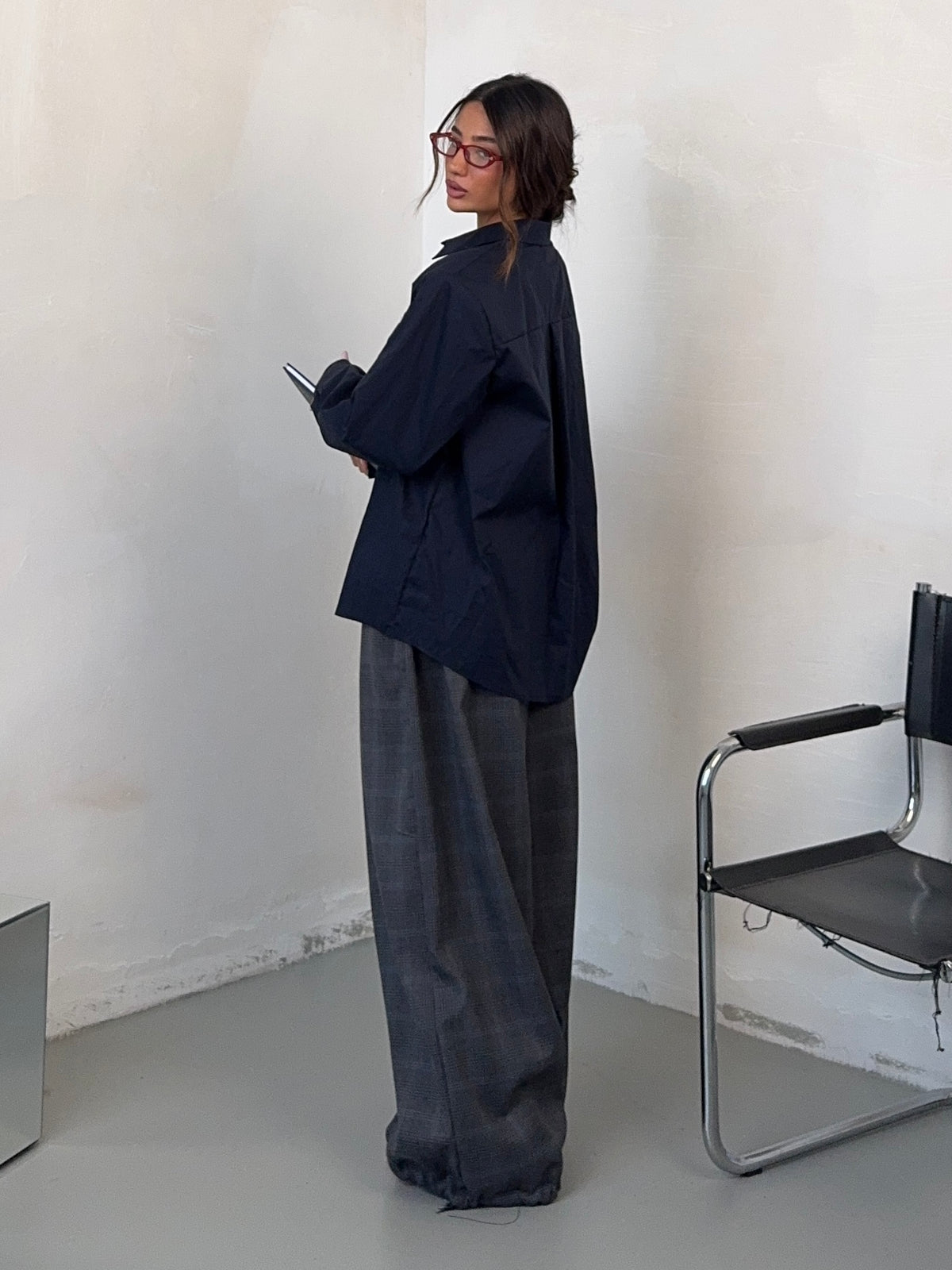 PANTS PLEASER