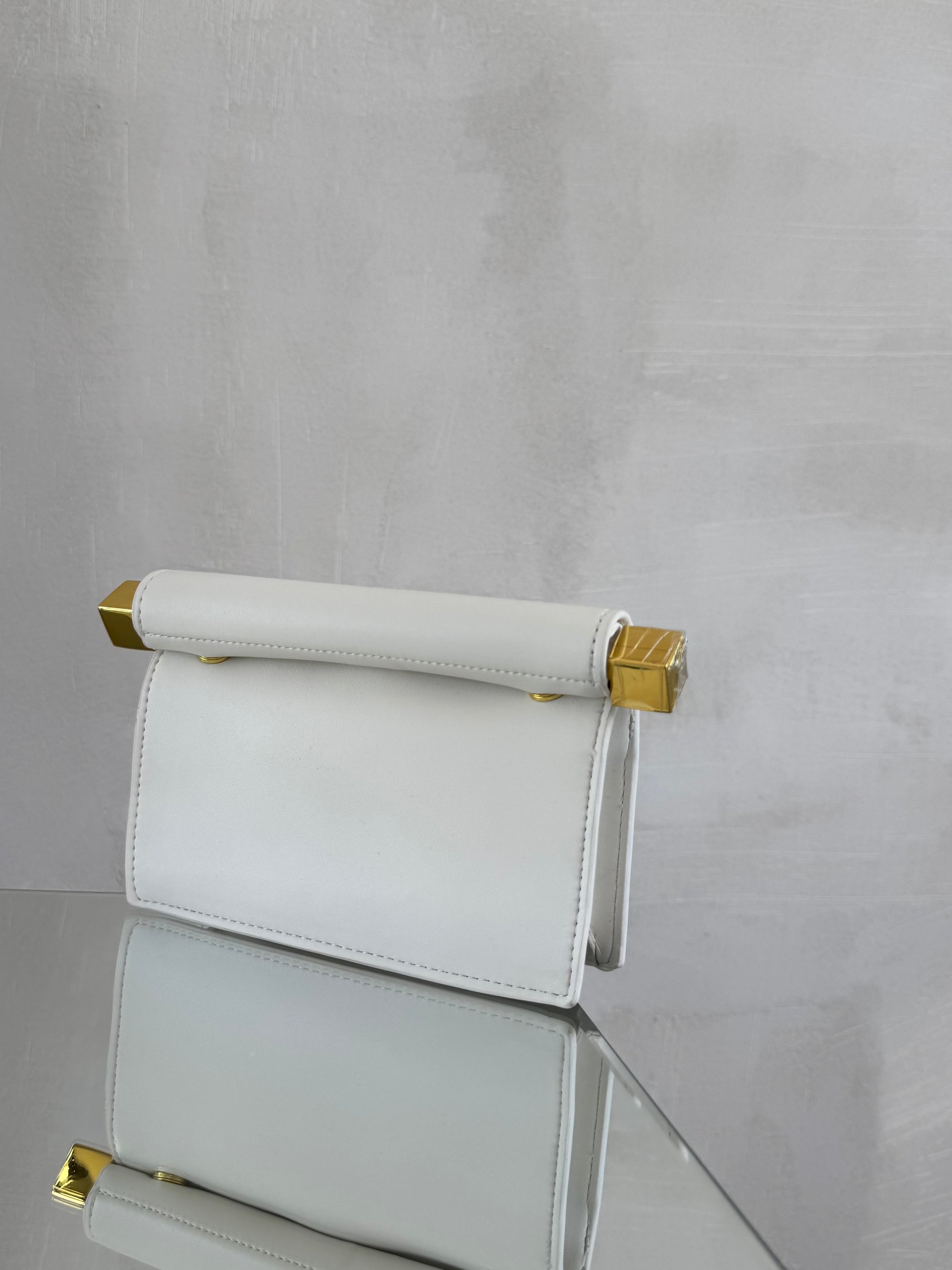 BAG WHITE