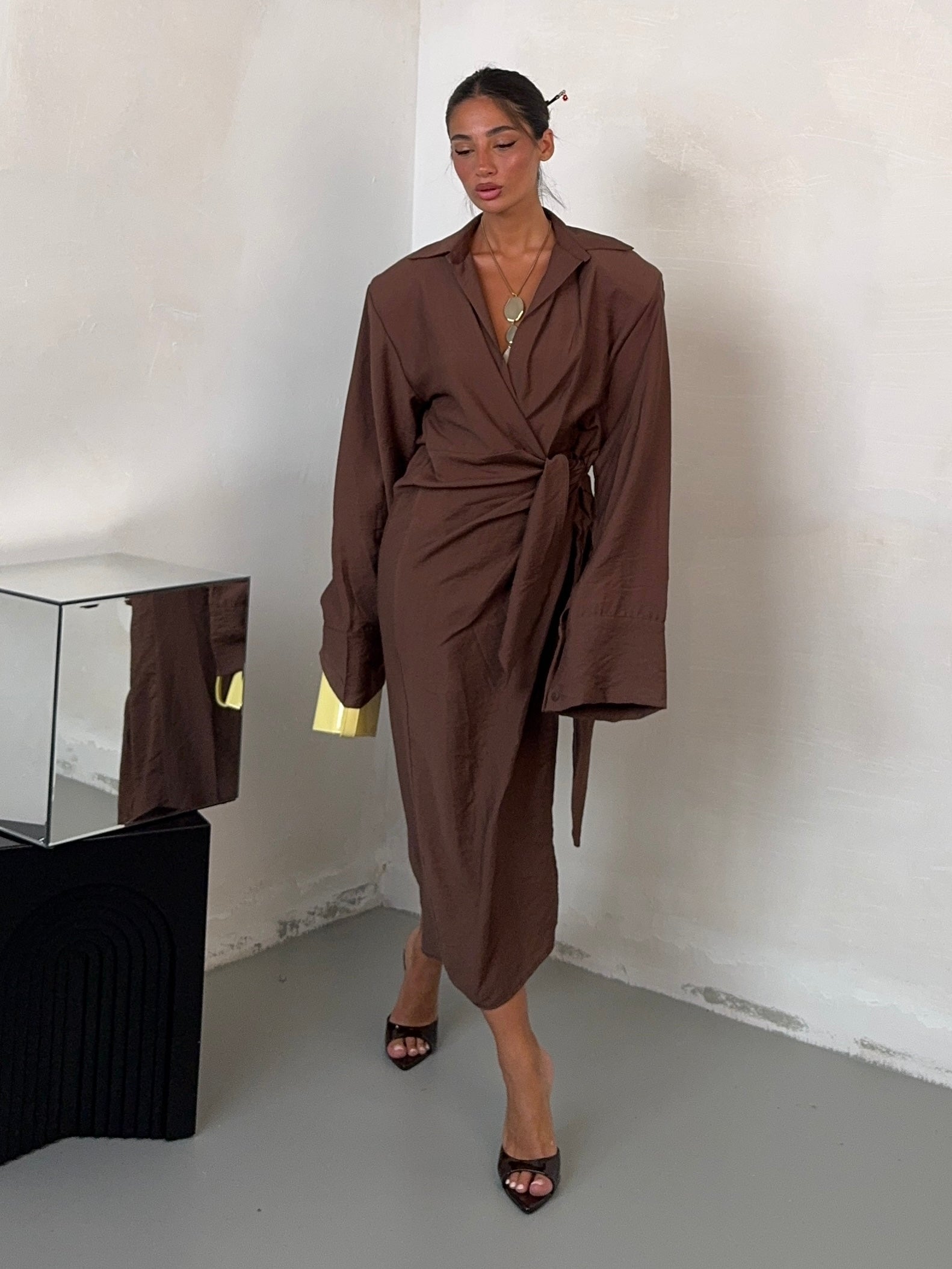 DRESS POWERFUL