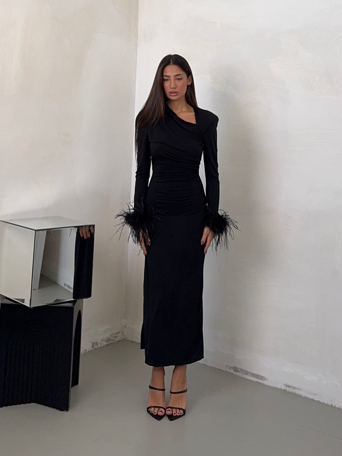 DRESS BLACK PLUM