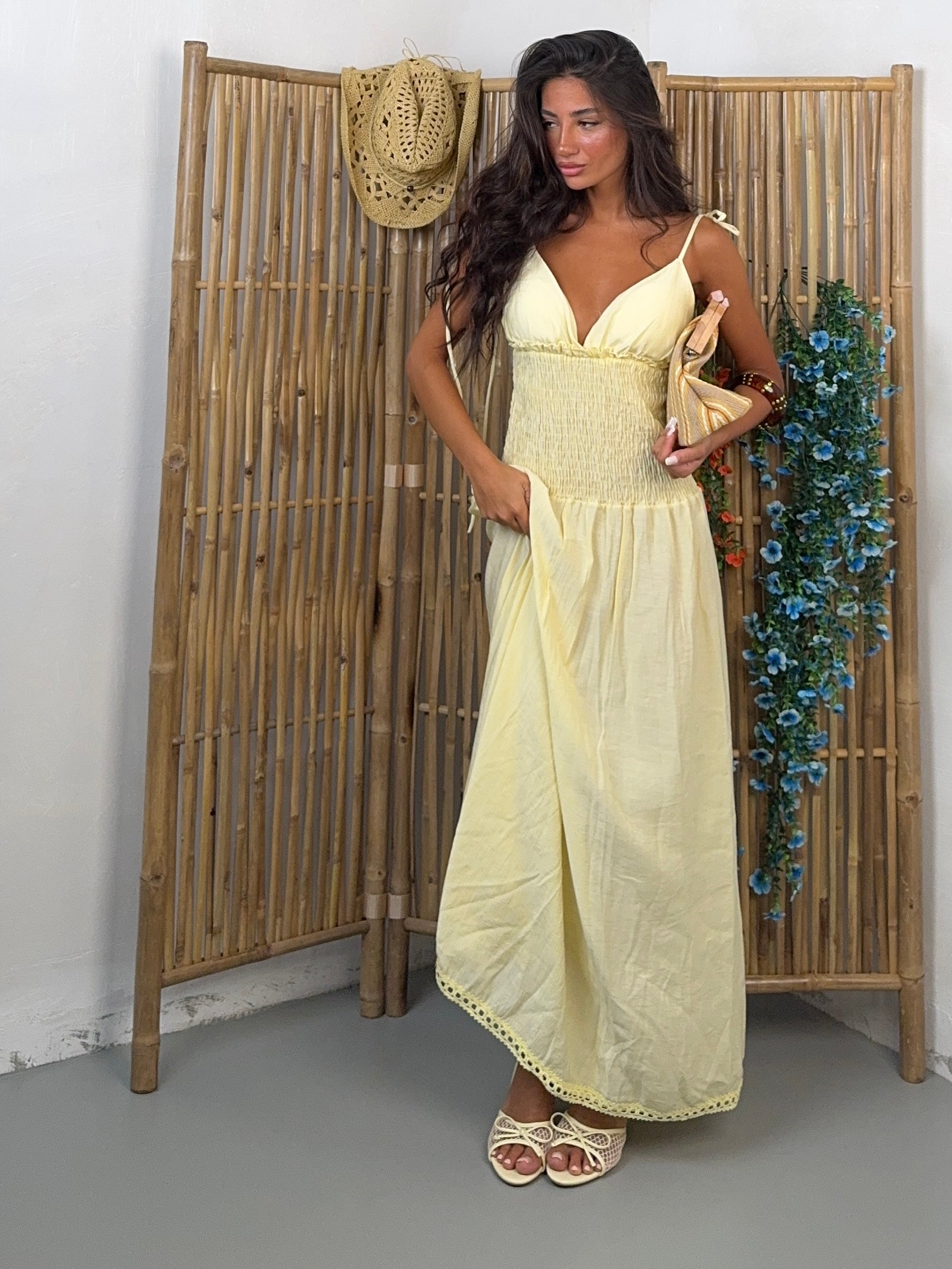 DRESS LIV