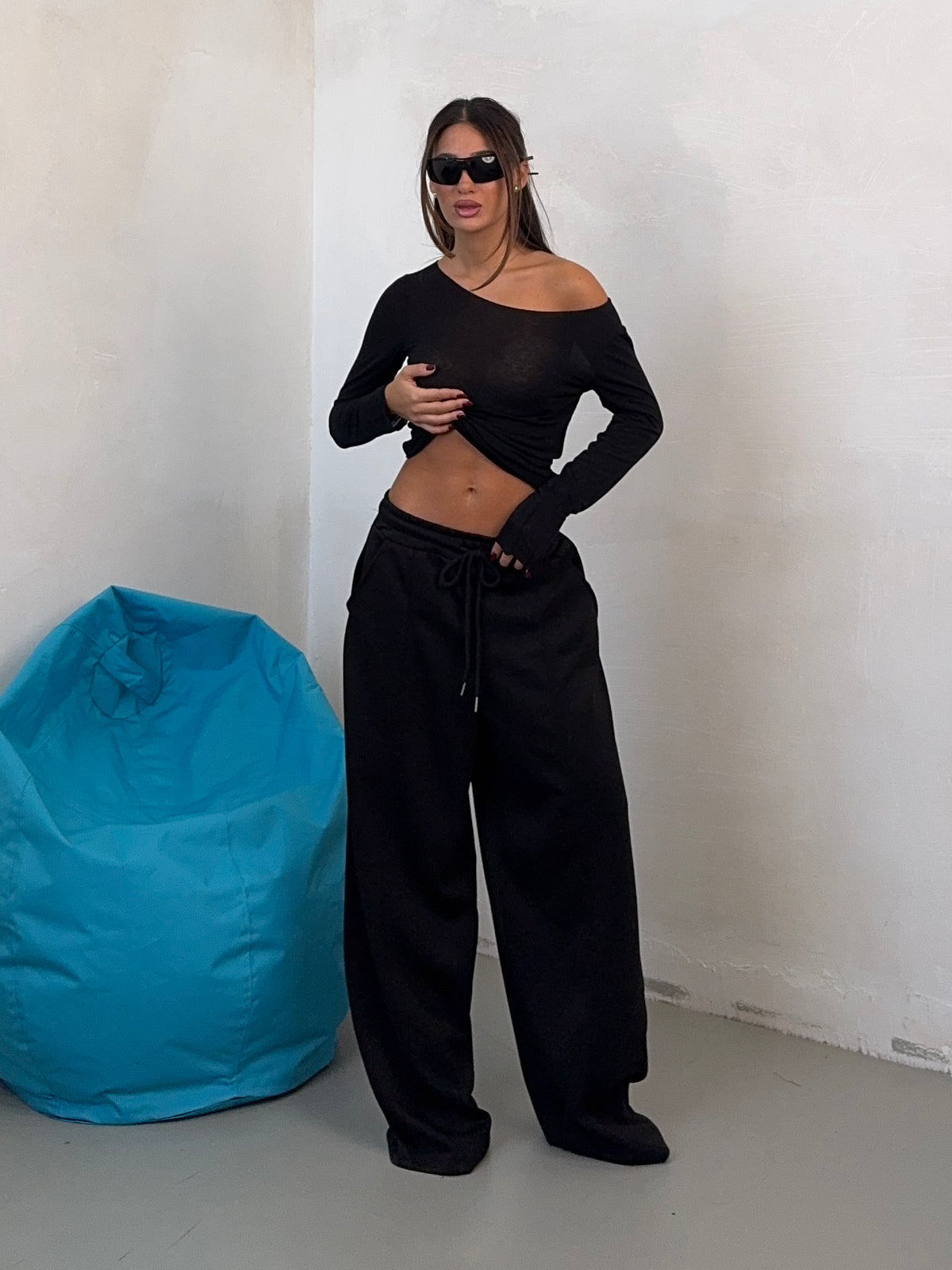 SWEATPANTS KINDA
