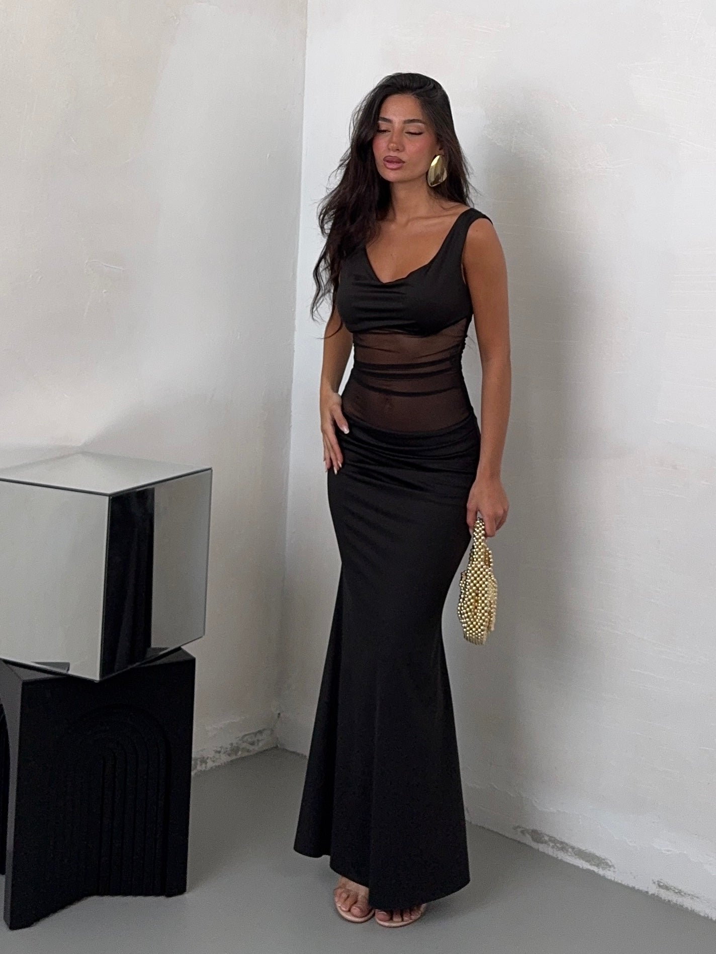 DRESS SHEER