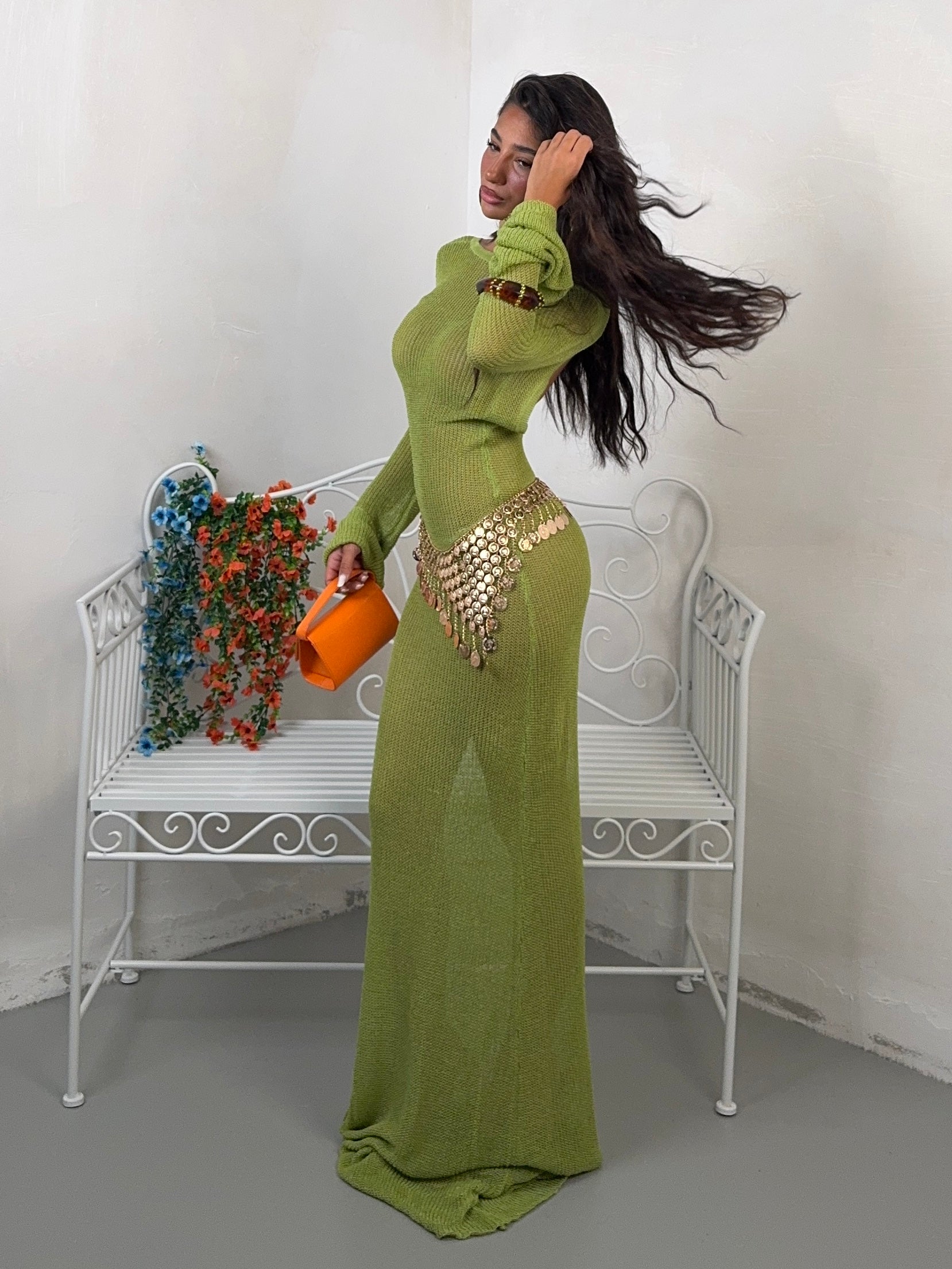 DRESS ELEMENT