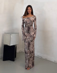 DRESS LEOPARD MOVES