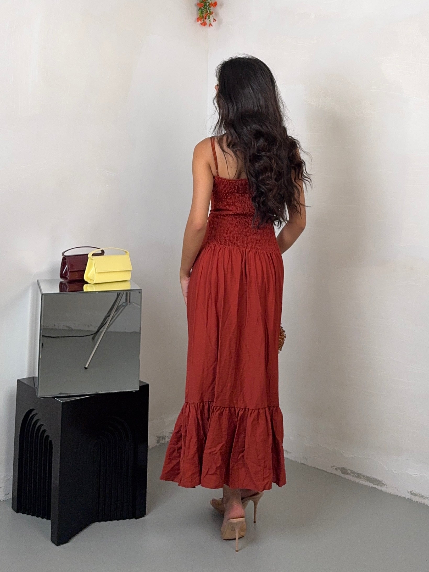 DRESS BRICK