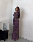 DRESS VIOLET MOVES