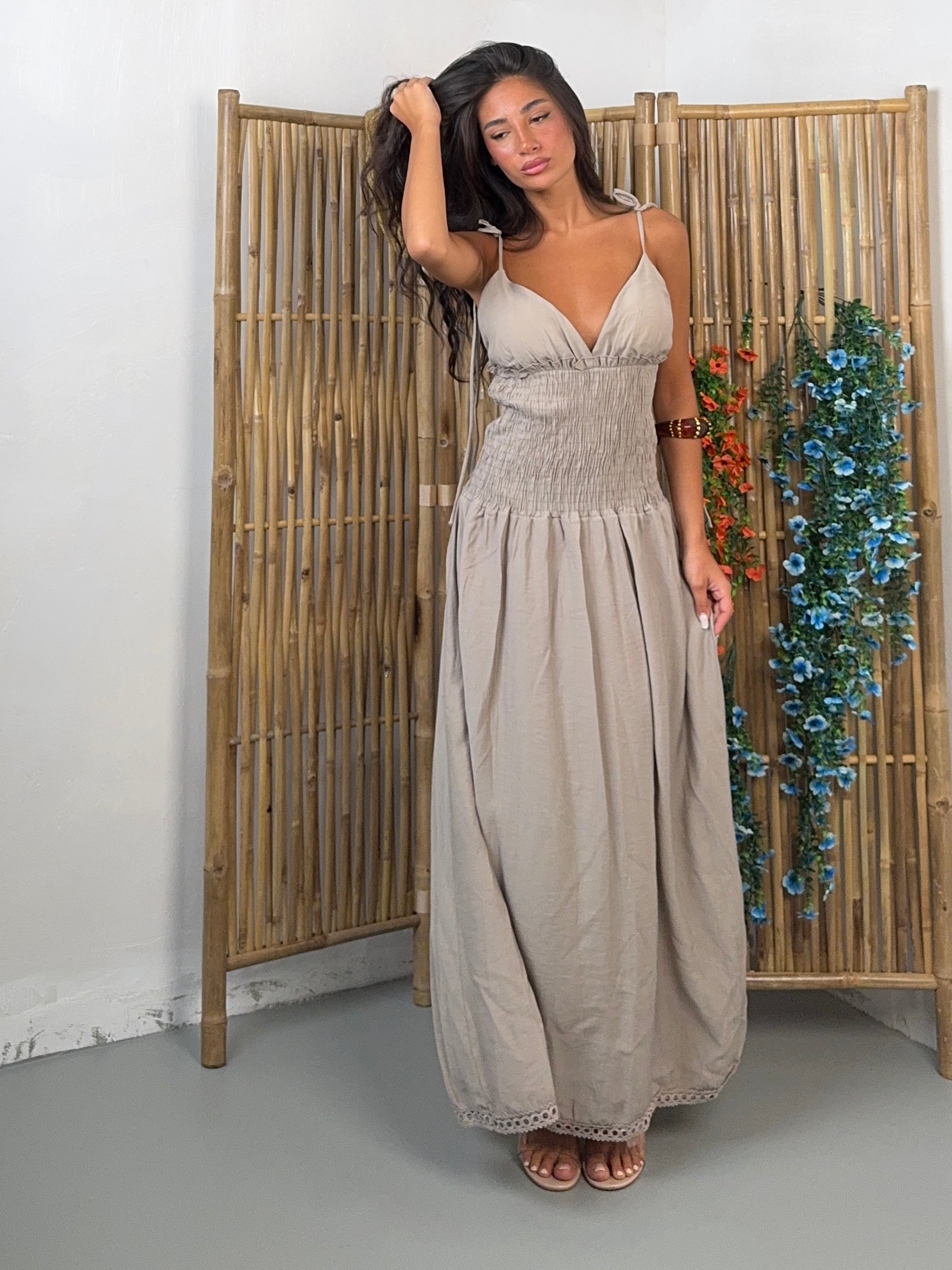 DRESS LIV