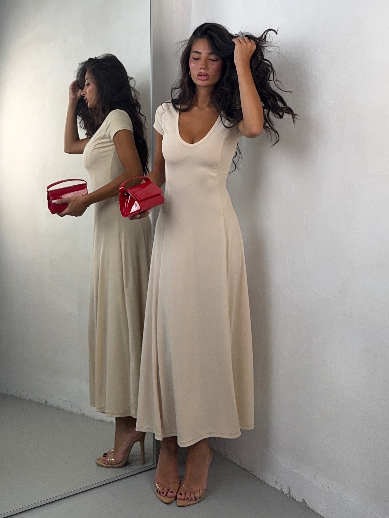 DRESS COSTINA BEIGE