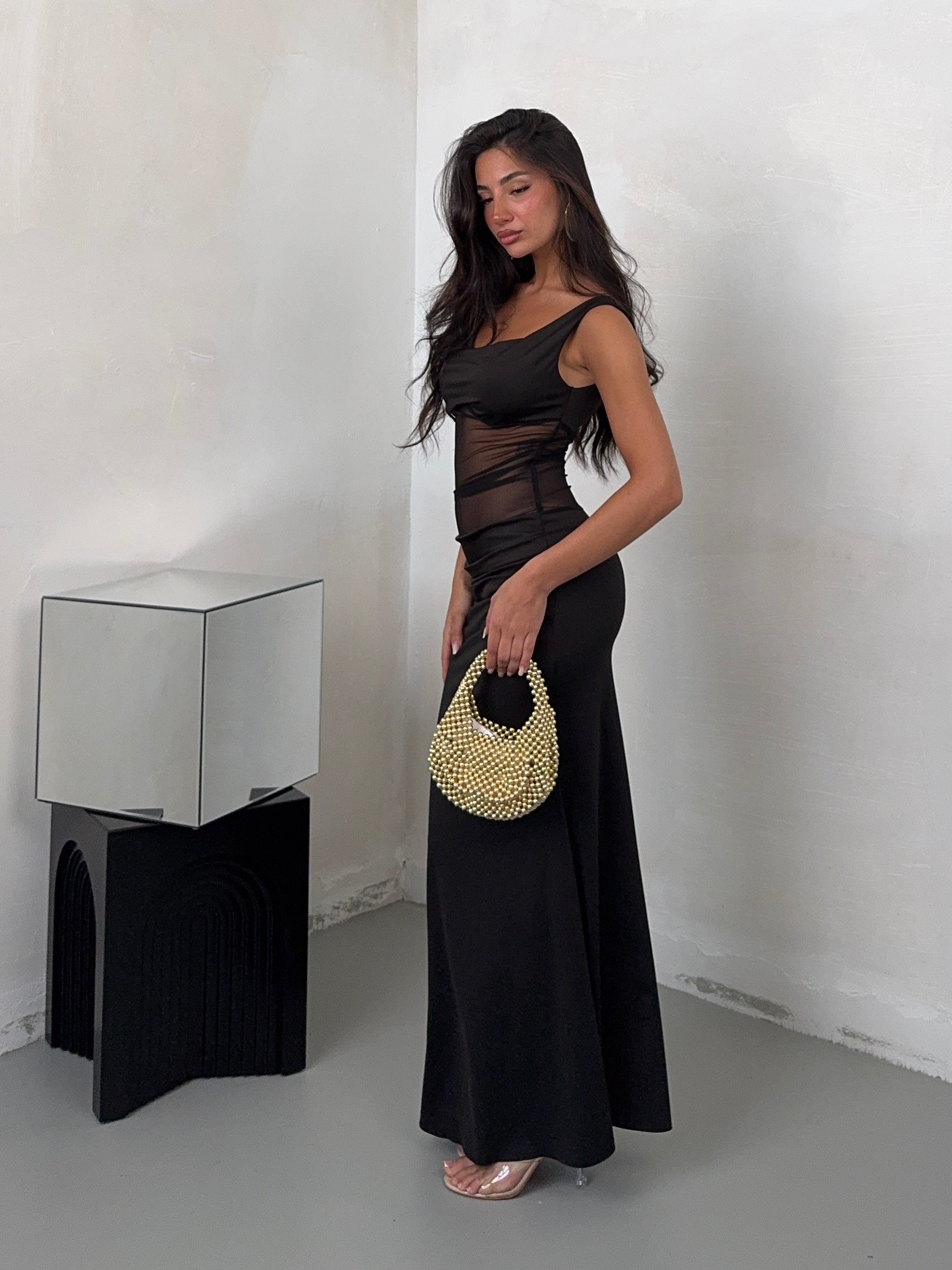 DRESS SHEER