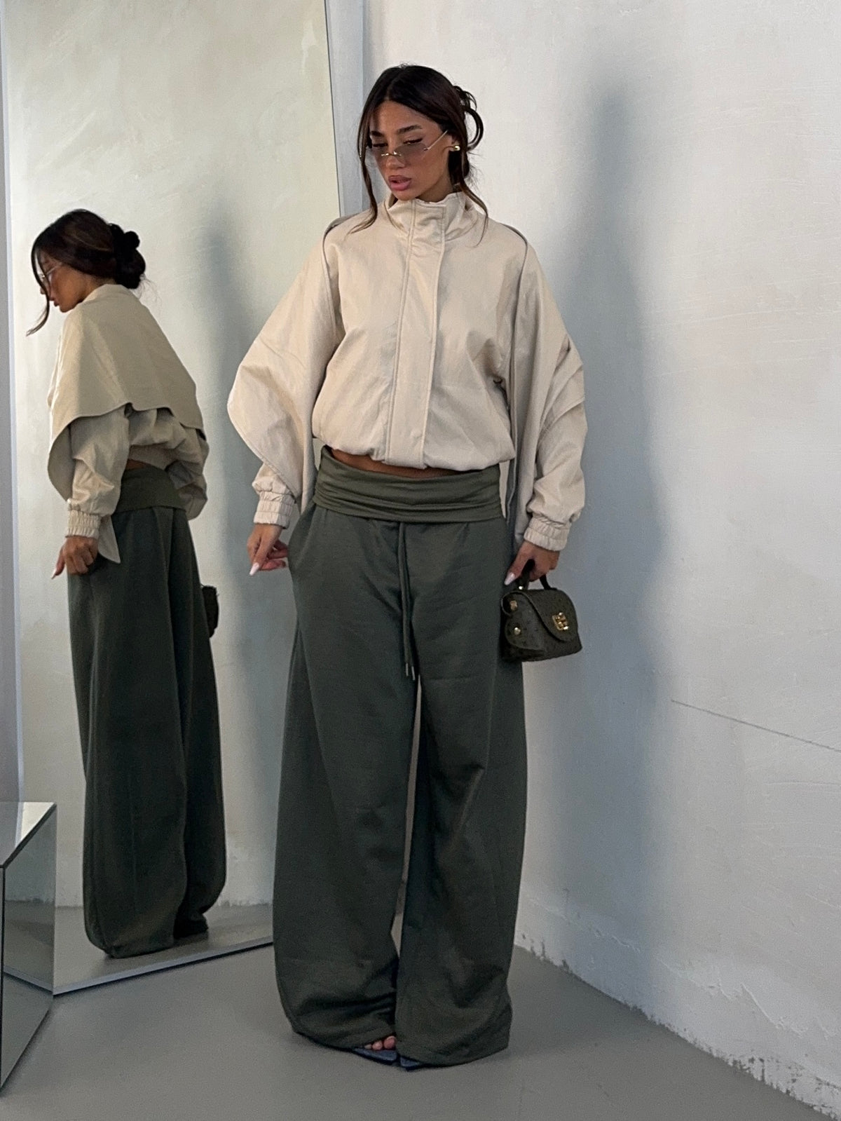 PANTS DANCER
